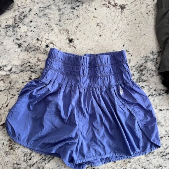 FP Movement Free People Movement Shorts - Picture 1 of 3